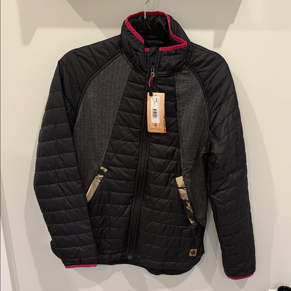 Legendary Whitetails Black and Pink Utility Jacket